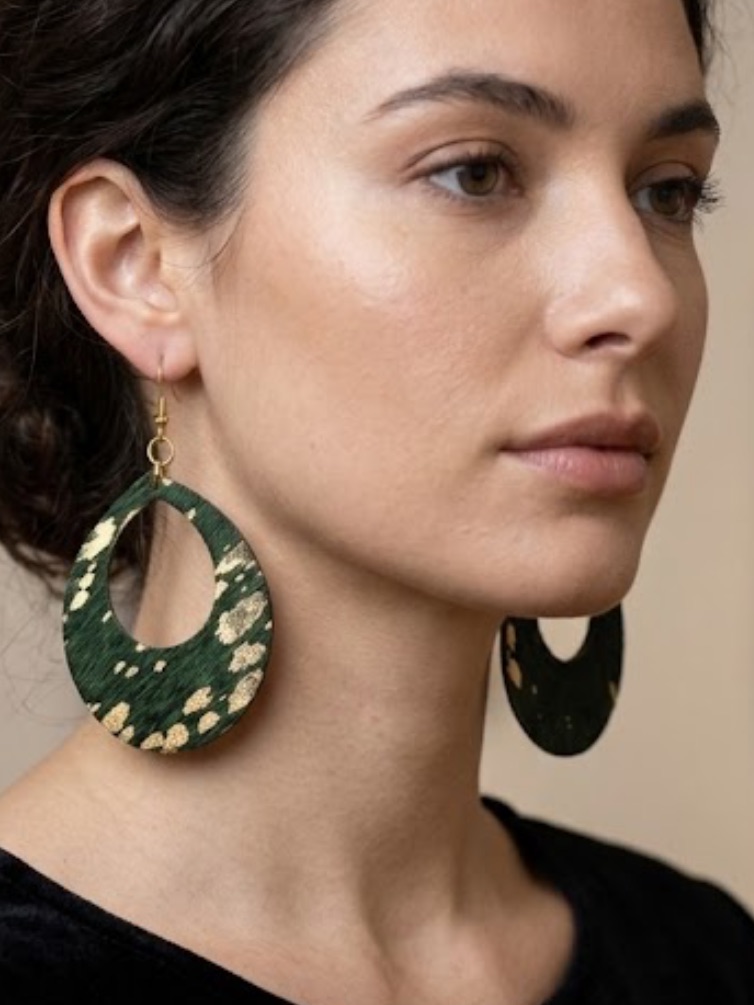 Plunder Dark Green And Gold Teardrop Earrings - Women Jewelry